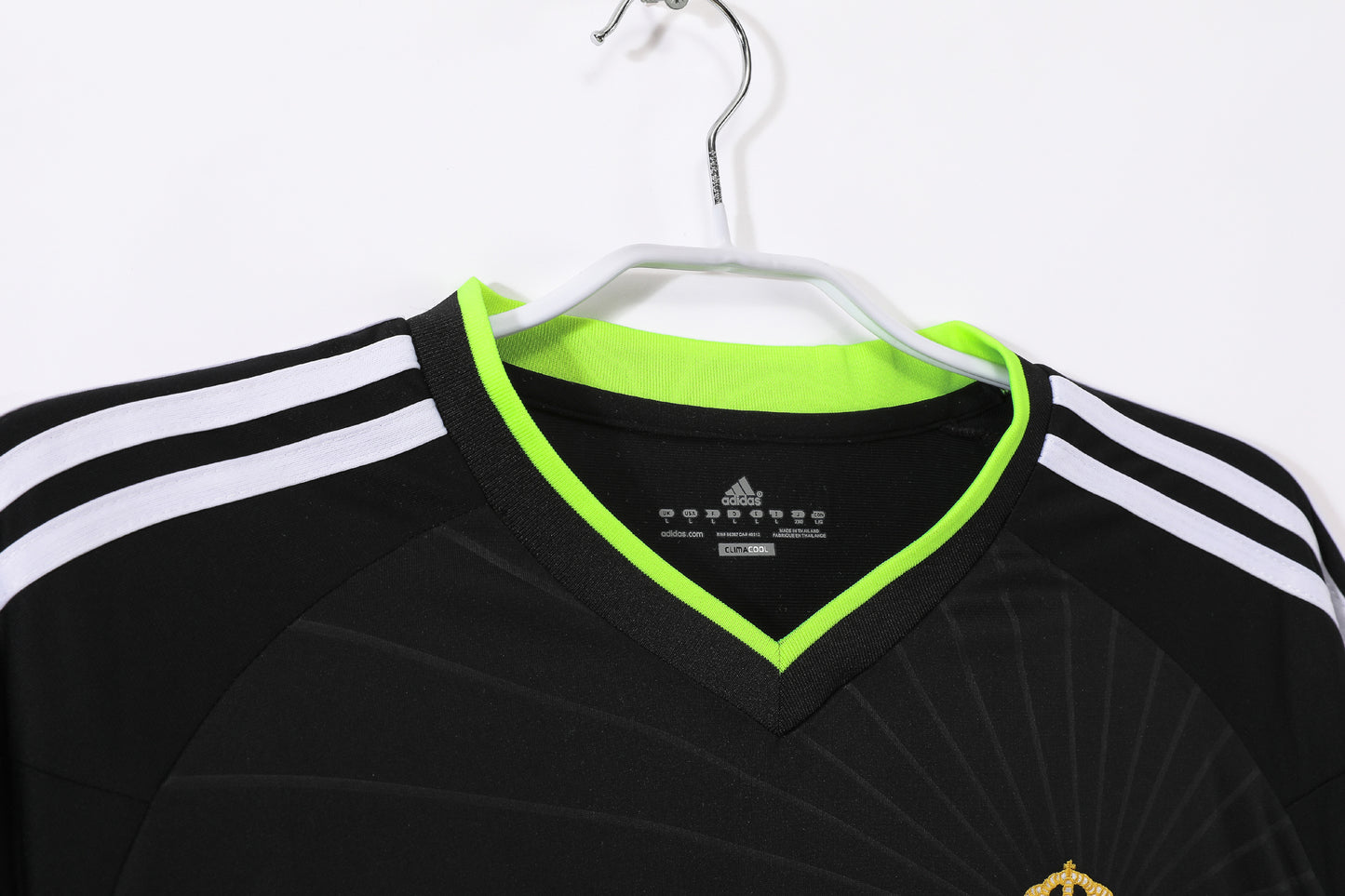 Real Madrid 2010/2011 Away Jersey – Classic Los Blancos Kit