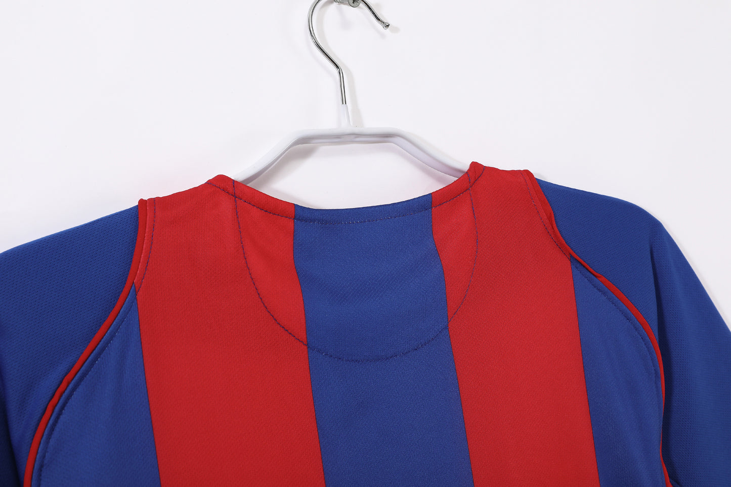 FC Barcelona 2004/2005 Home Jersey