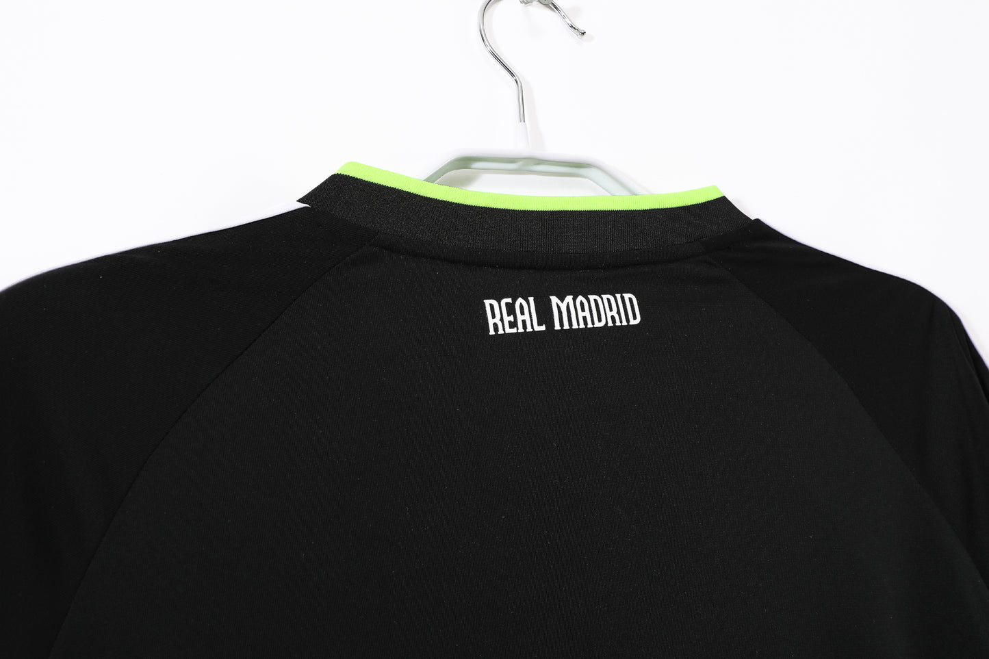 Real Madrid 2010/2011 Away Jersey – Classic Los Blancos Kit